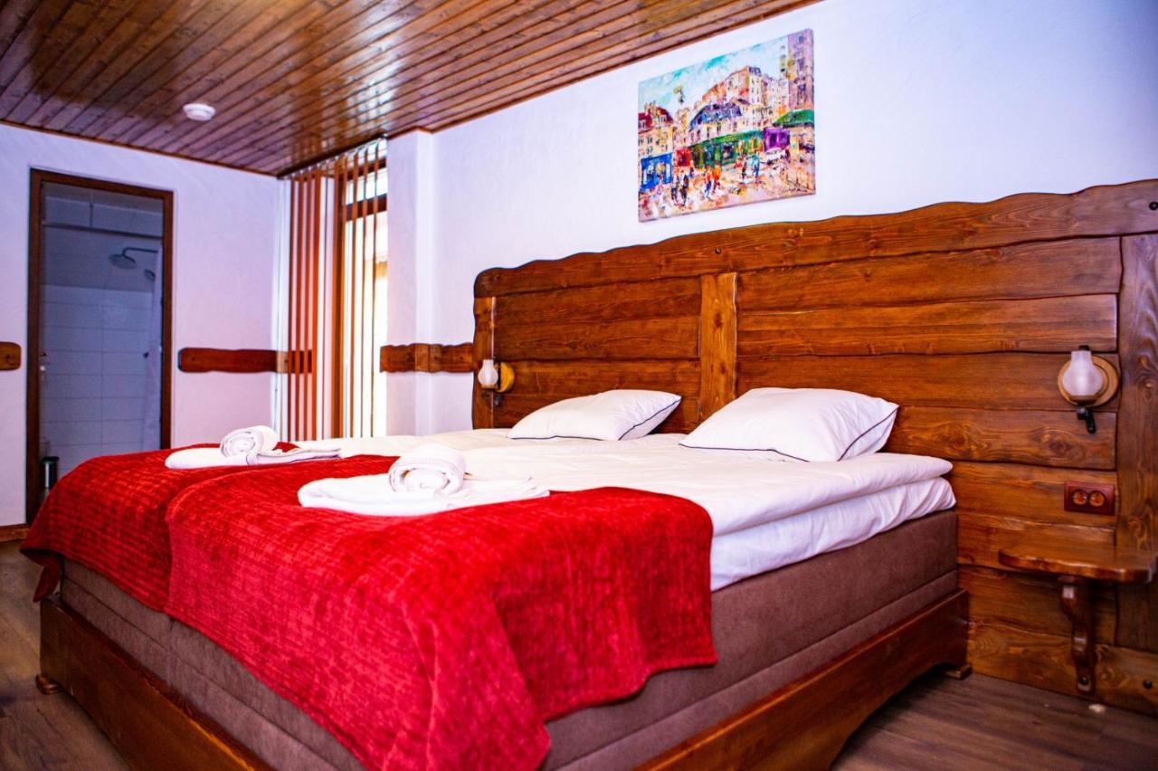 Vila Swe Sar Hotell Curtea de Argeş Eksteriør bilde
